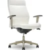 La-Z-Boy Office Chairs<Baylor Ergonomic Faux Leather Swivel Executive Chair, White (CHR10085A)