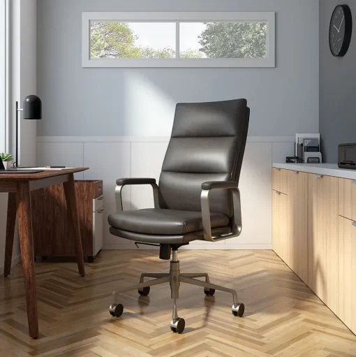 Staples Office Chairs<® Shelton Ergonomic Leather Swivel Manager Chair, Gray (HG-70081)